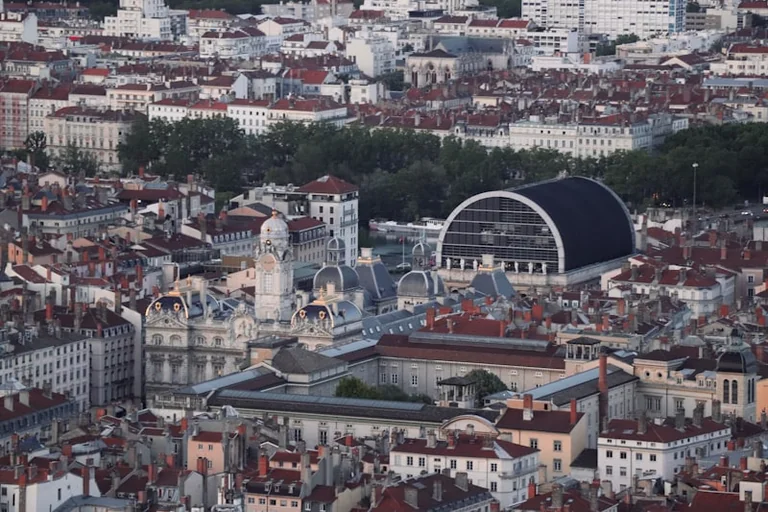 À Lyon, un recours gratuit face aux blocages avec la Ville