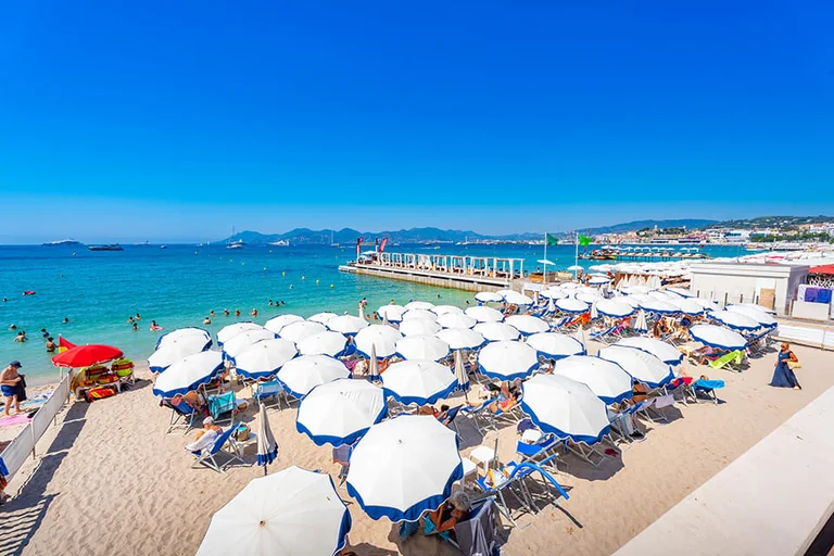 Cannes : Zamenhof et Handiplage, l’accès se prépare