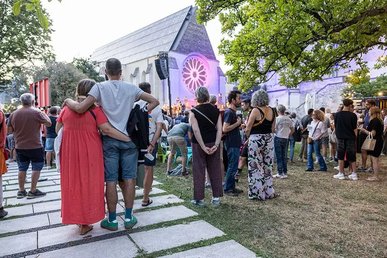 À Angers, Tempo Rives a retrouvé son jardin et son public