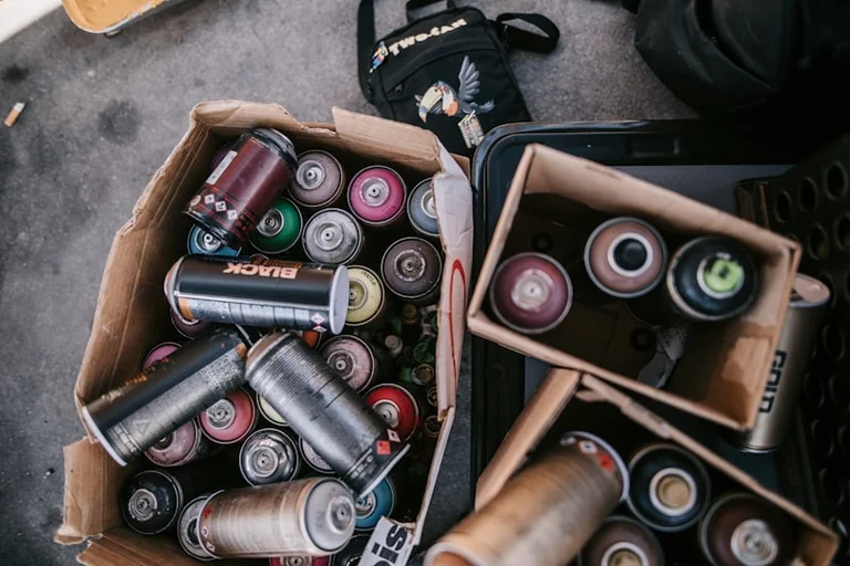 À Massy, battons le risque de feu : piles, bonbonnes et appareils électriques doivent aller en déchèterie