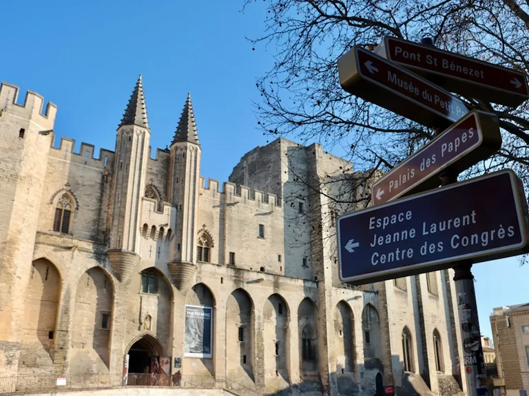 Avignon : la culture provençale s'empare de la ville pendant neuf jours